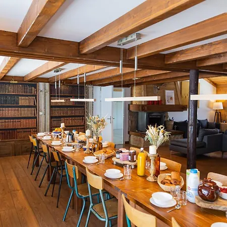 Grand Convivial Avec Sa Piscine Interieure Holiday home