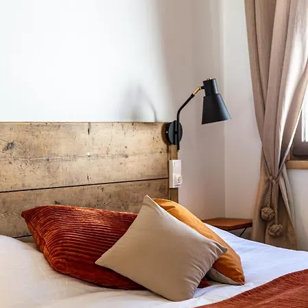 Holiday home Grand Convivial Avec Sa Piscine Interieure Serraval