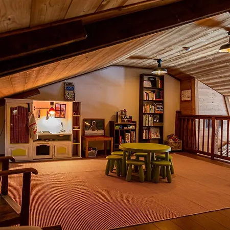 Grand Convivial Avec Sa Piscine Interieure Holiday home