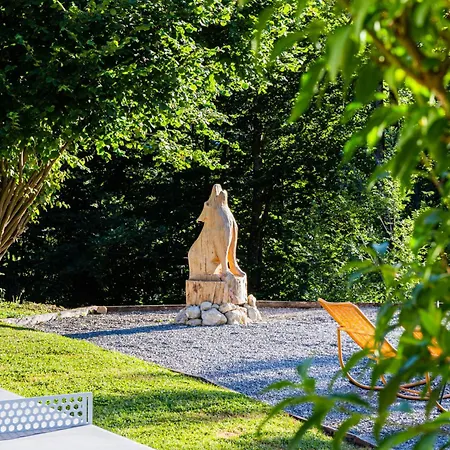 Grand Convivial Avec Sa Piscine Interieure Serraval